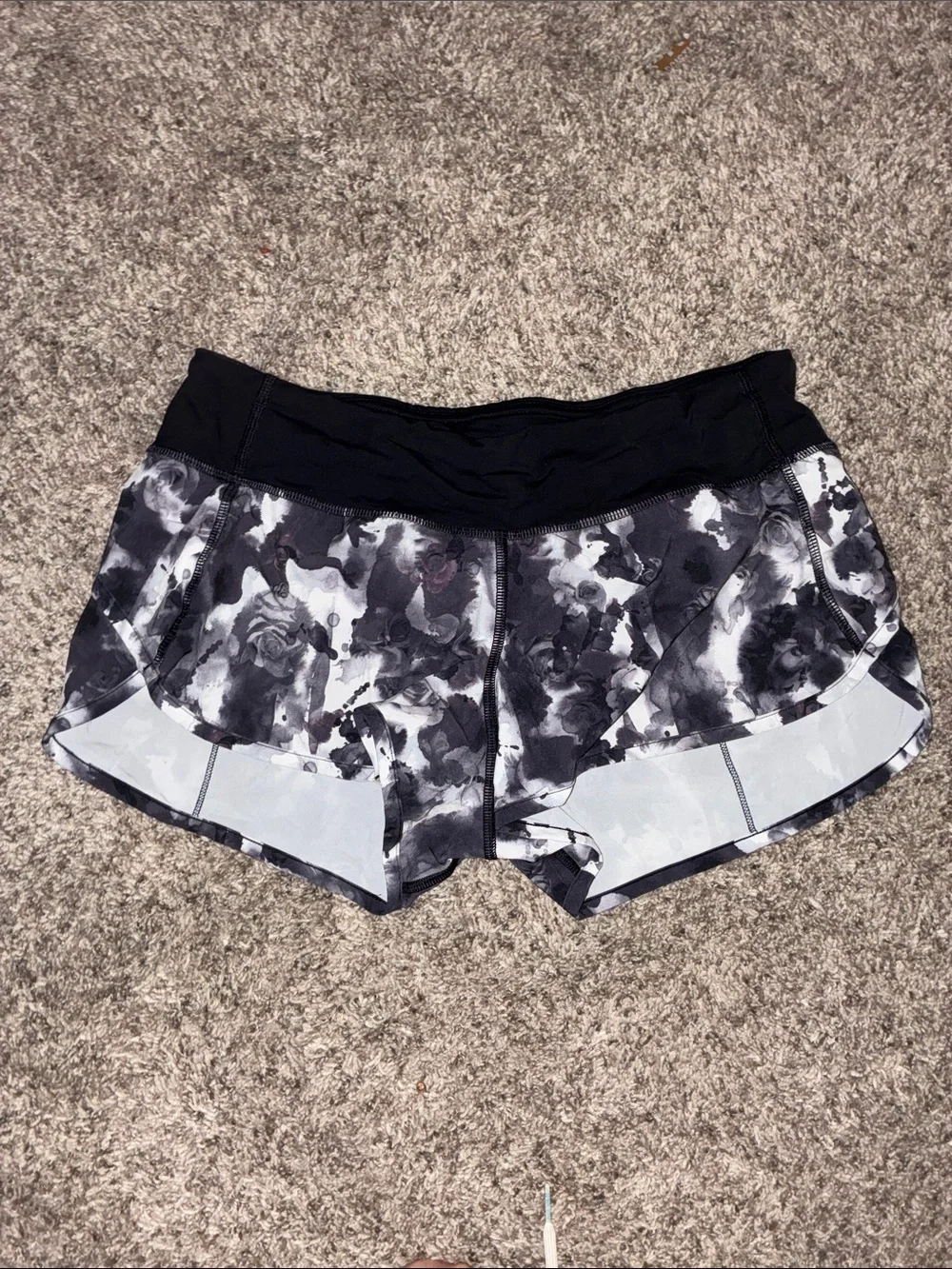 lululemon athletica Black & Gray Floral Print Athletic Shorts
